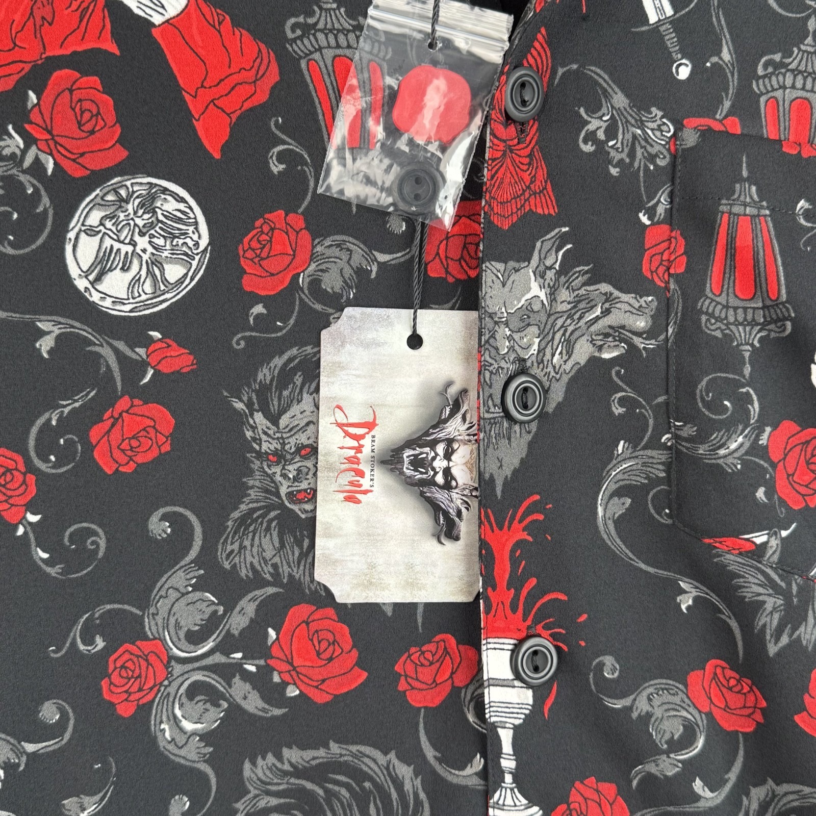 La Femme En Noir Bram Stoker's Dracula Camp Shirt Women's Xxs Black Gothic Nwt — image 5 of 8
